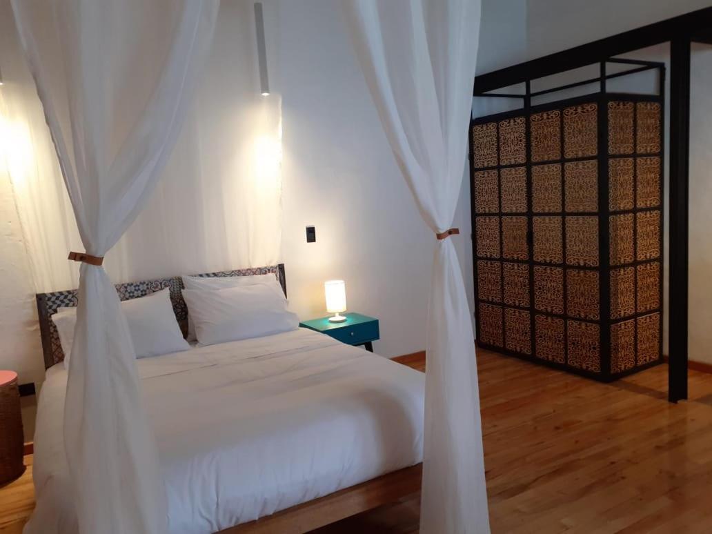 Hostal Suite Le Fabrique Cuenca Zewnętrze zdjęcie