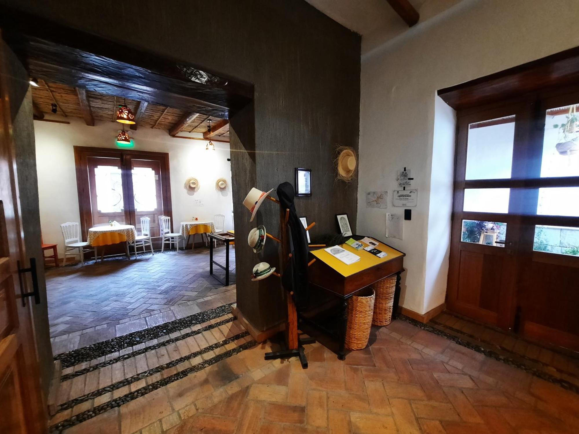 Hostal Suite Le Fabrique Cuenca Zewnętrze zdjęcie